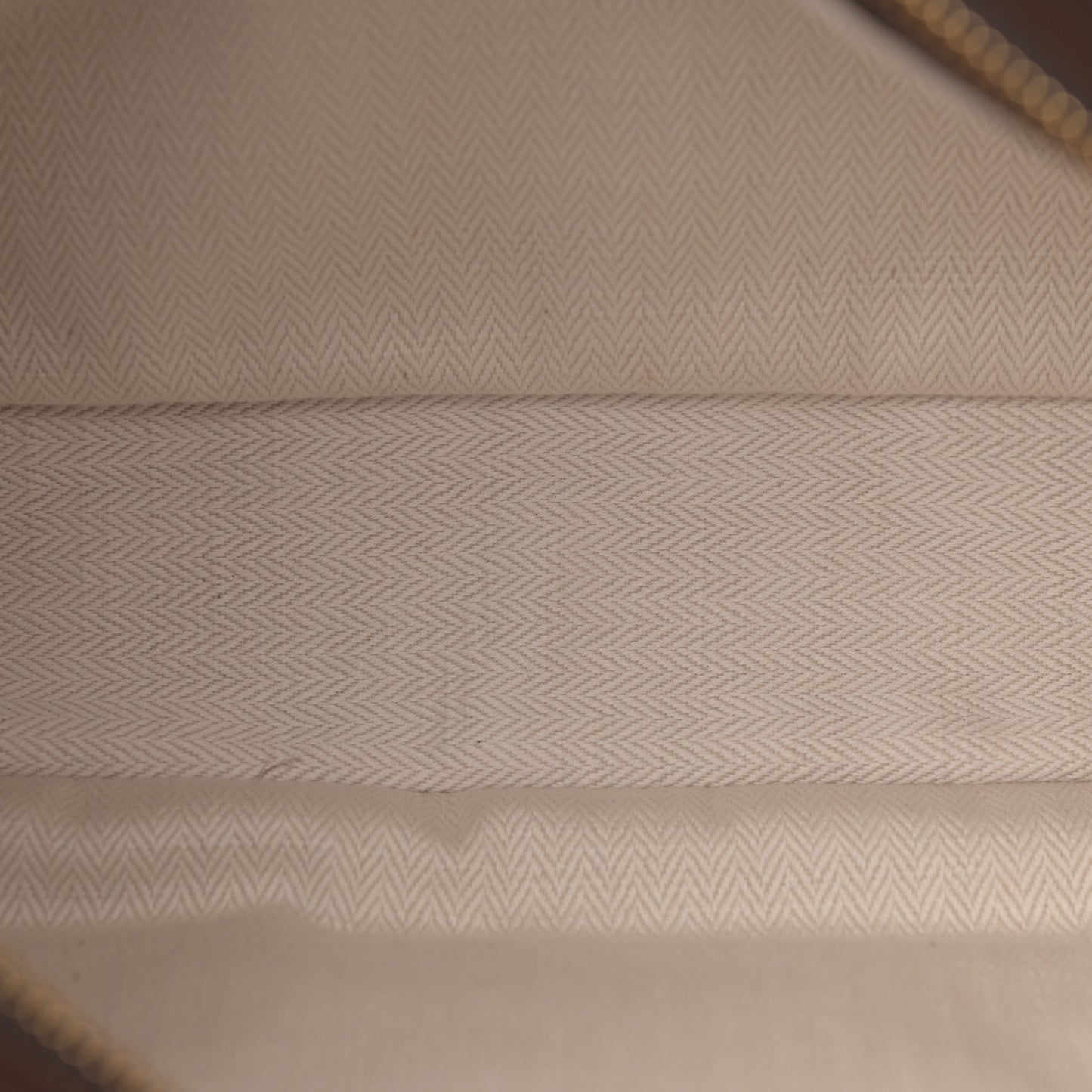 Nappa Aviator Regular Aventure Shoulder Bag Briarwood