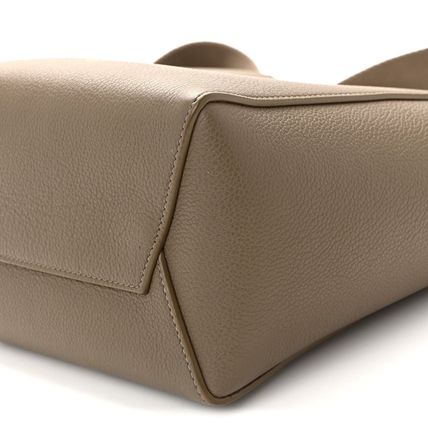 Soft Grained Calfskin Small Sangle Bucket Bag Taupe