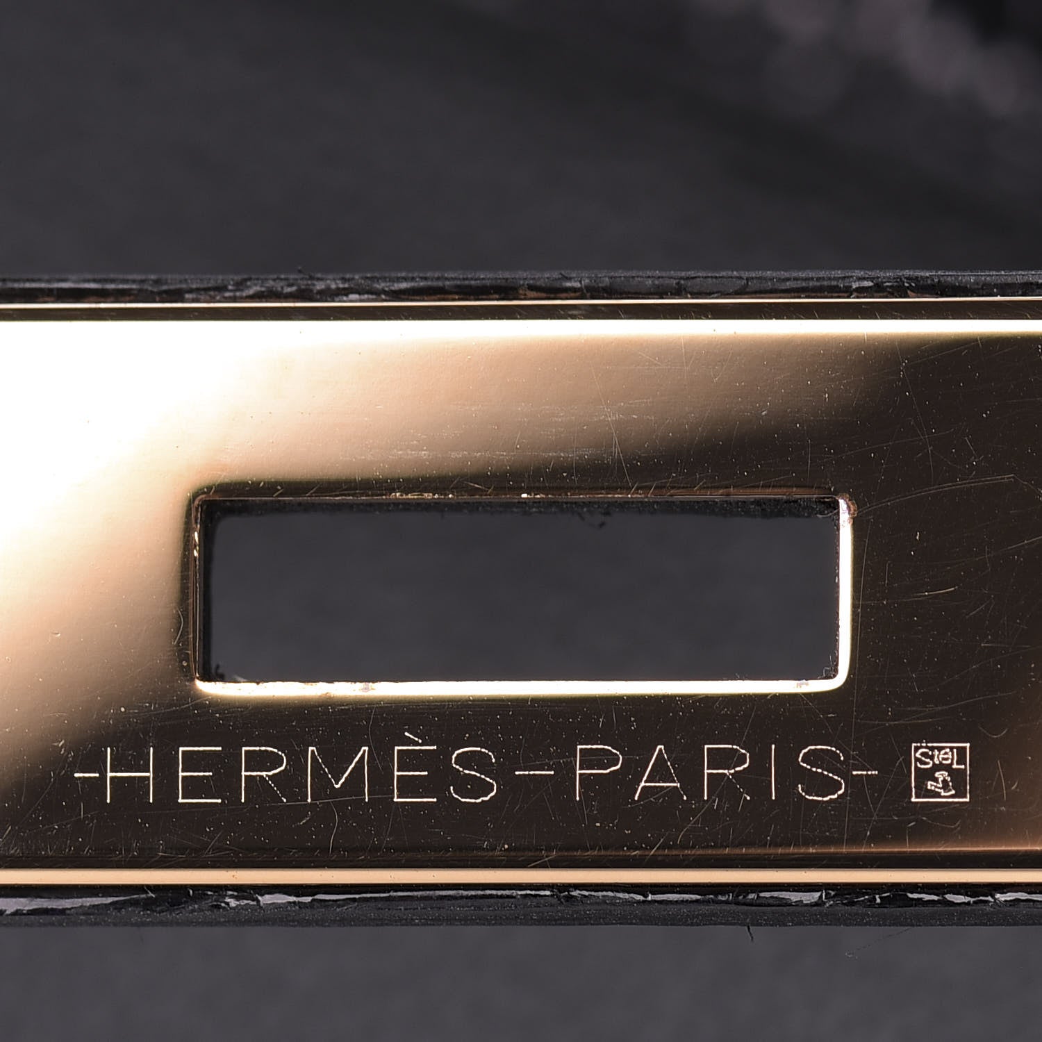 Hermes Taurillon Novillo Shiny Niloticus Crocodile Birkin Touch 30 Black 28 of 32