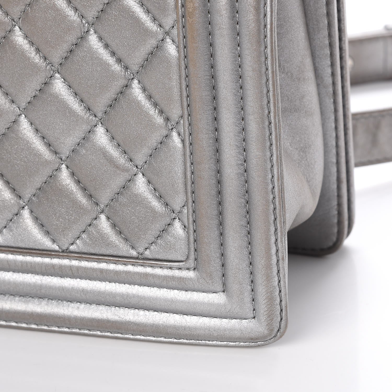 Chanel Metallic Calfskin Quilted Medium Boy Flap Silver 15 of 24
