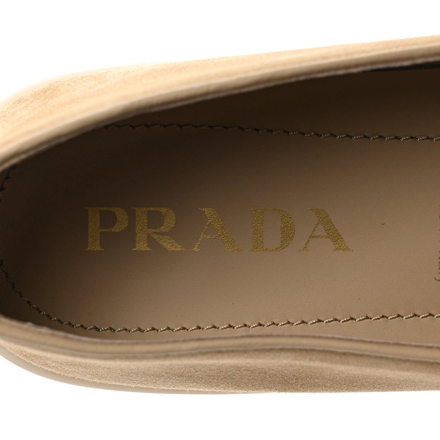 Vitello Scamosciato Metal Triangle Logo Saint Tropez 25mm Loafers 40 Ecru