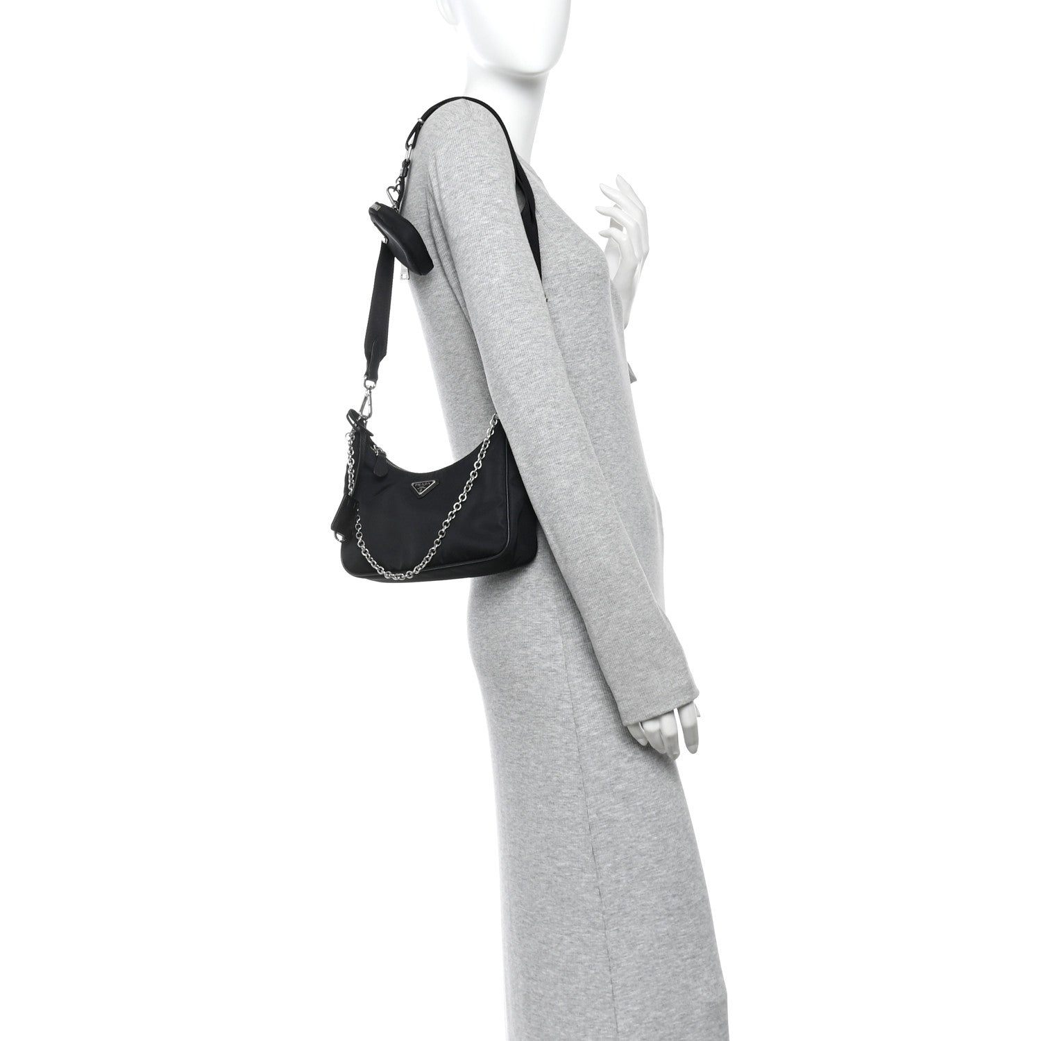 Prada Nylon Re-Edition 2005 Shoulder Bag Black 2 of 10