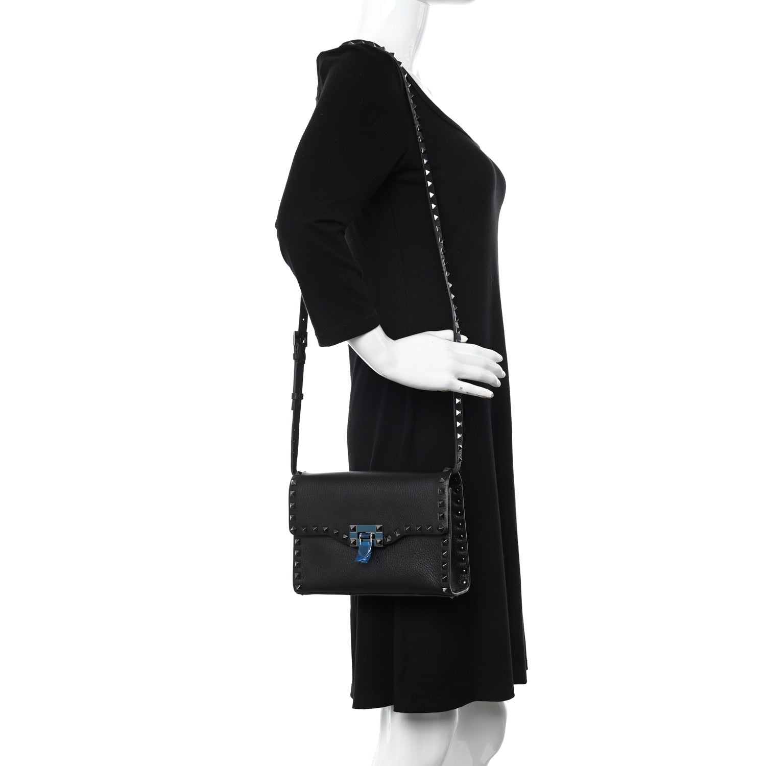 Valentino Garavani Pebbled Calfskin Monochrome Medium Rockstud Flip Lock Crossbody Bag Black 2 of 10