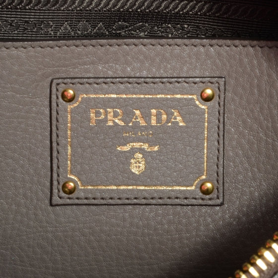 Vitello Daino Shoulder Bag Argilla