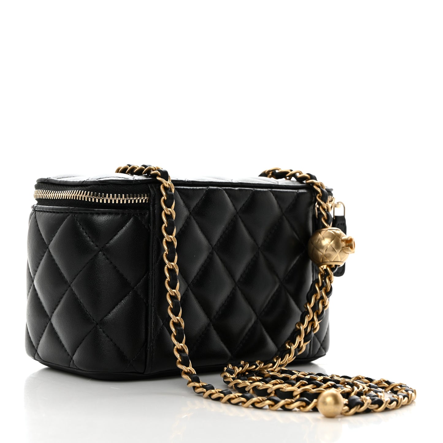 Lambskin Quilted Pearl Crush Small Vanity Case With Chain Black