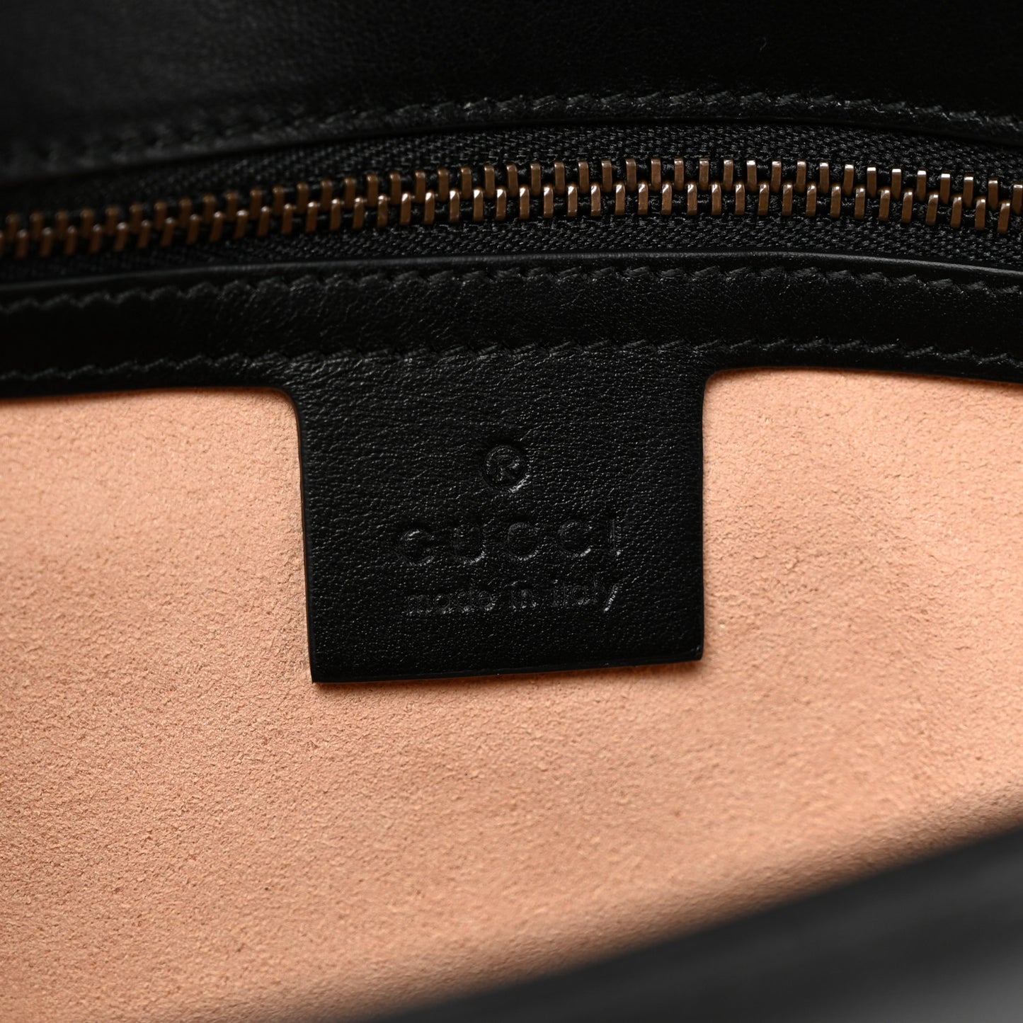 Calfskin Matelasse Small GG Marmont Shoulder Bag Black