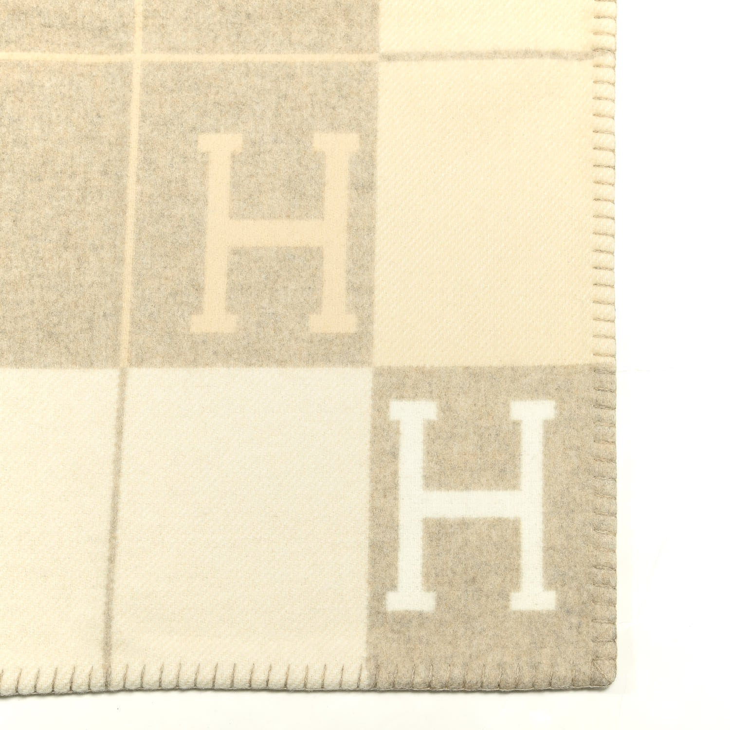 Hermes Wool Cashmere Avalon III Blanket Coco Camomille 2 of 3