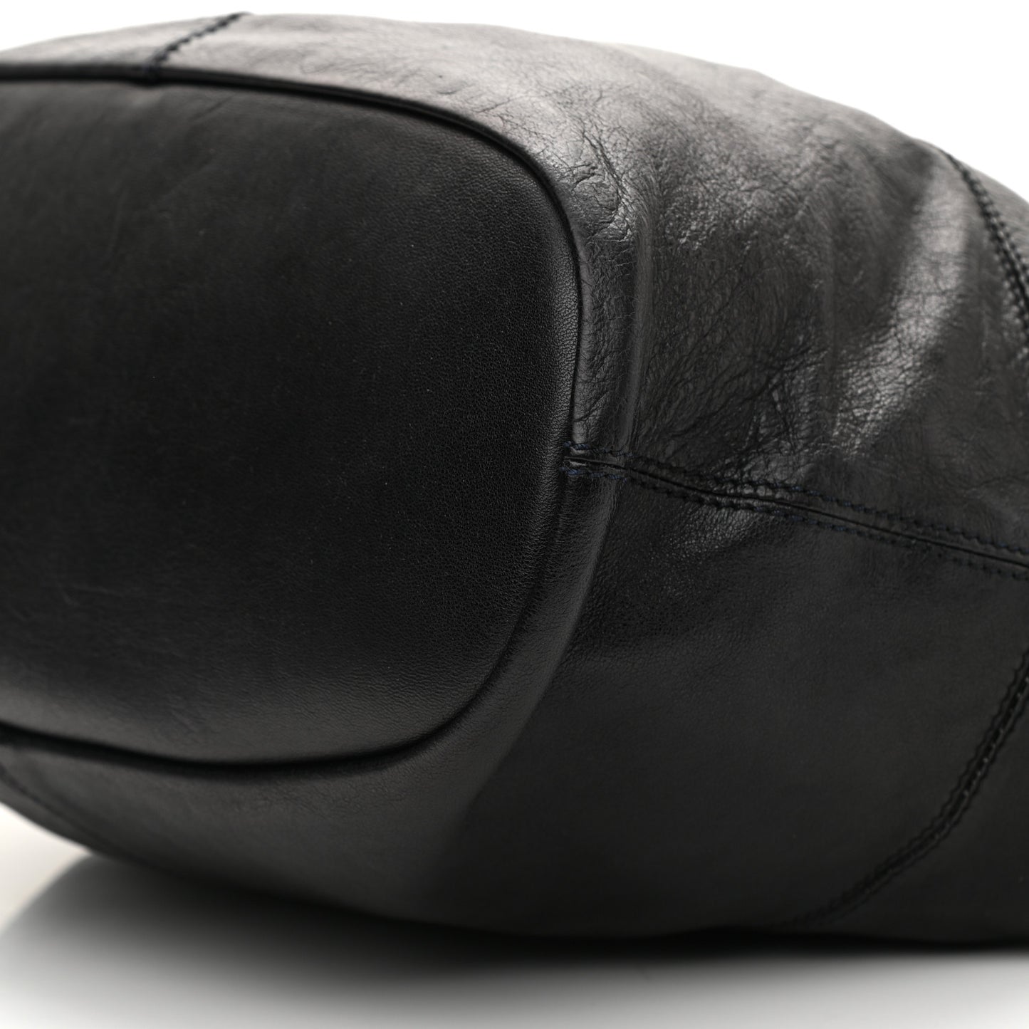 Lambskin Medium Nightingale Black