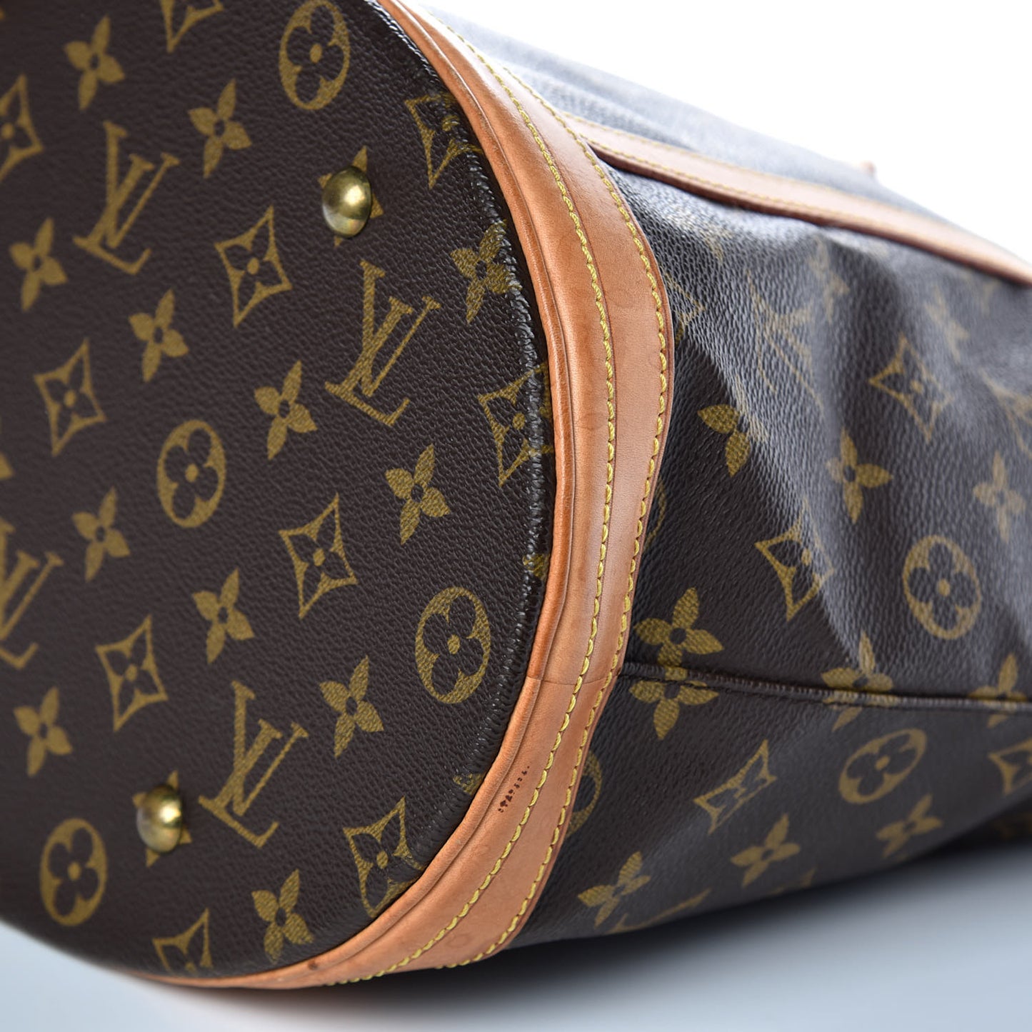 Monogram Bucket 27