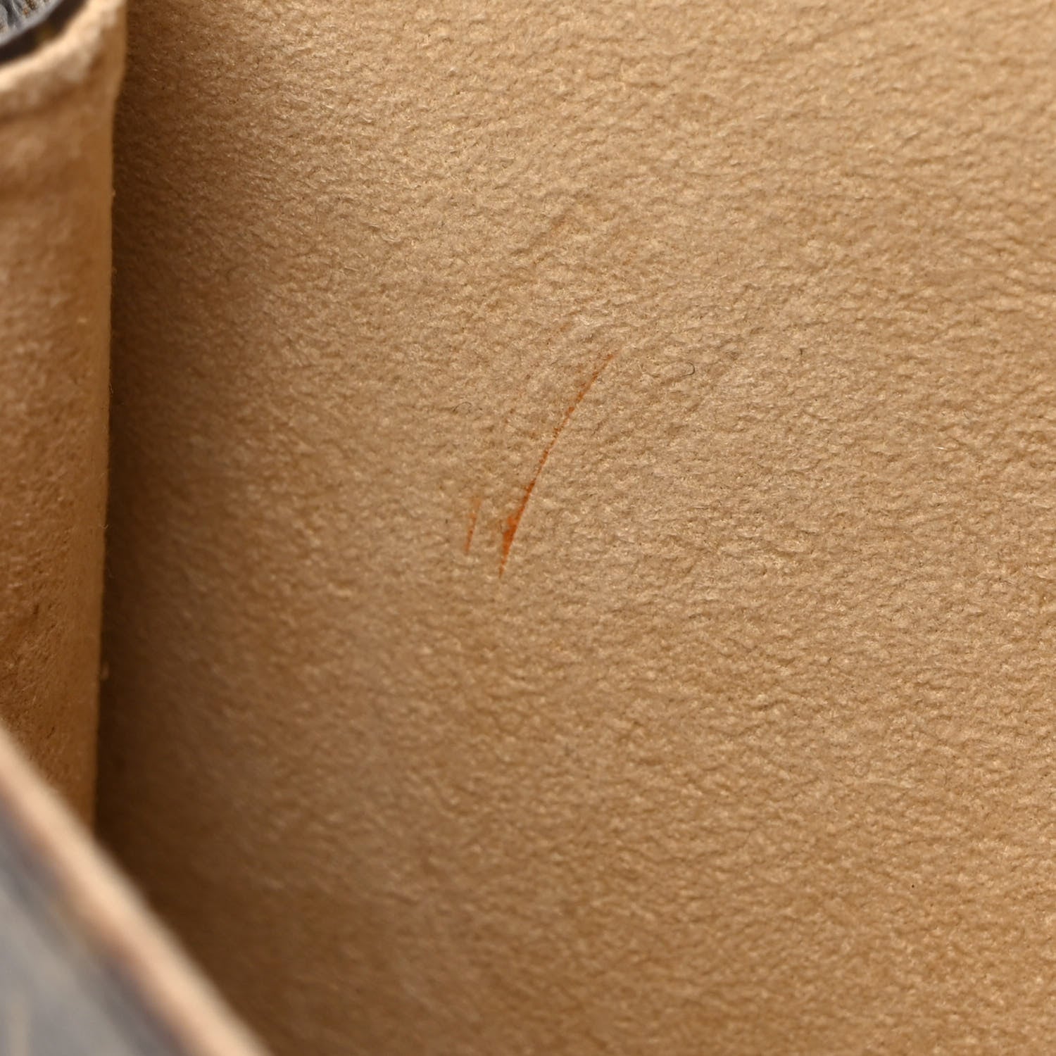 Louis Vuitton Monogram Pochette Florentine XS 11 of 11