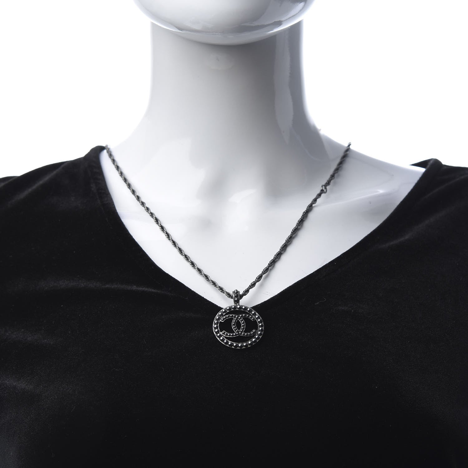 Chanel Ruthenium Pearl CC Short Necklace Dark Grey 2 of 5