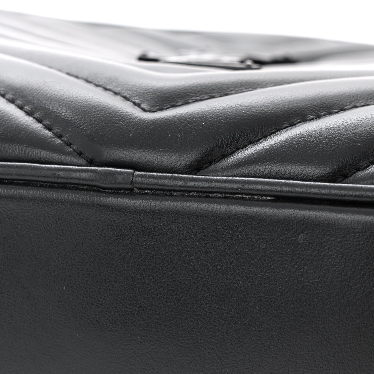 Saint Laurent Calfskin Matelasse Monogram Monochrome Lou Camera Bag Black 11 of 16
