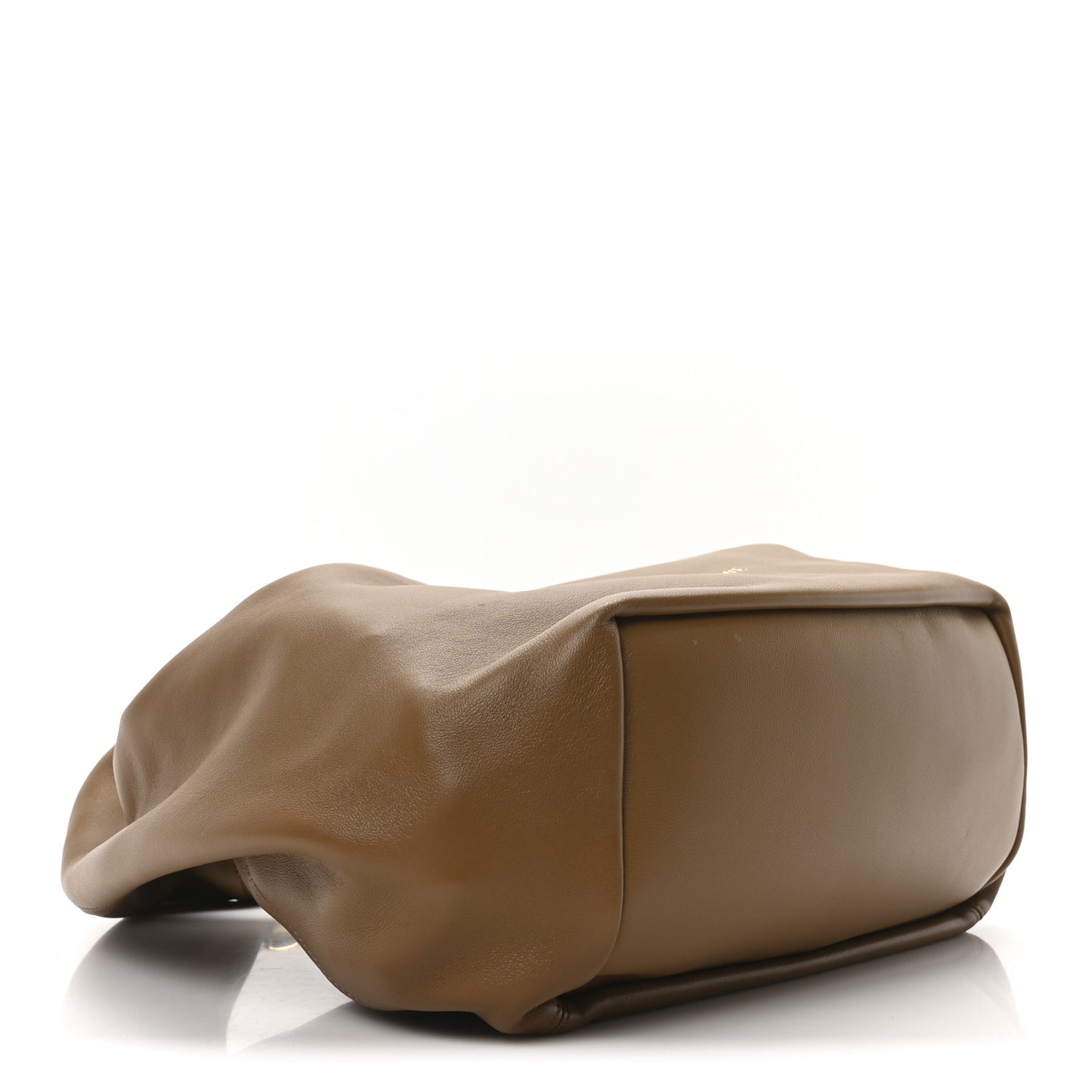 Mellow Nappa Medium Squeeze Bag Oak