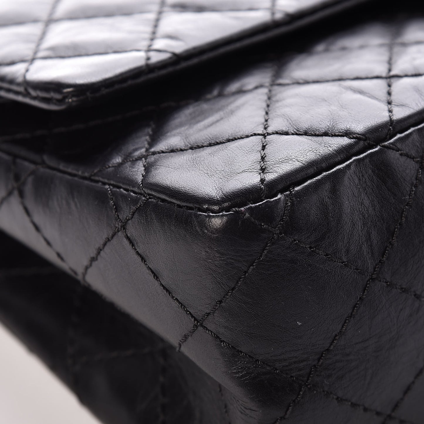 Aged Calfskin Quilted 2.55 Reissue 225 Flap Black