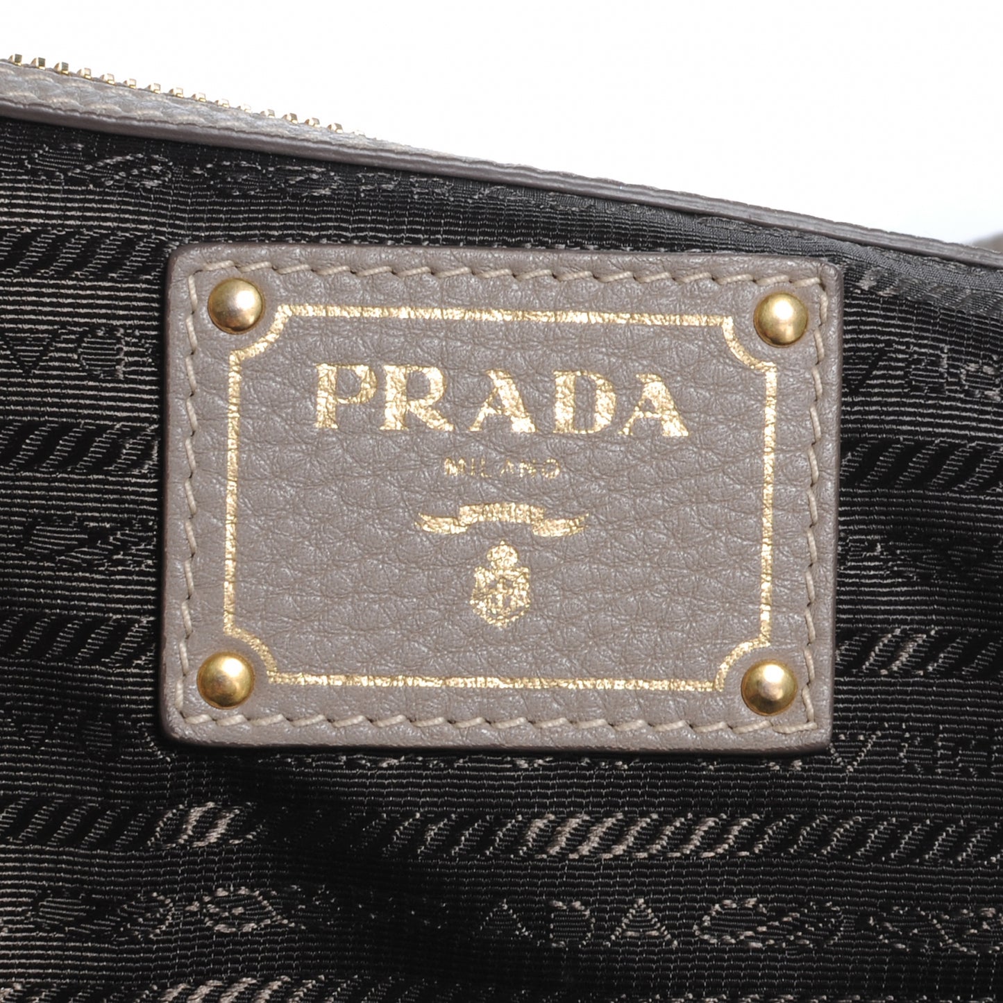 Vitello Daino Shoulder Bag Argilla