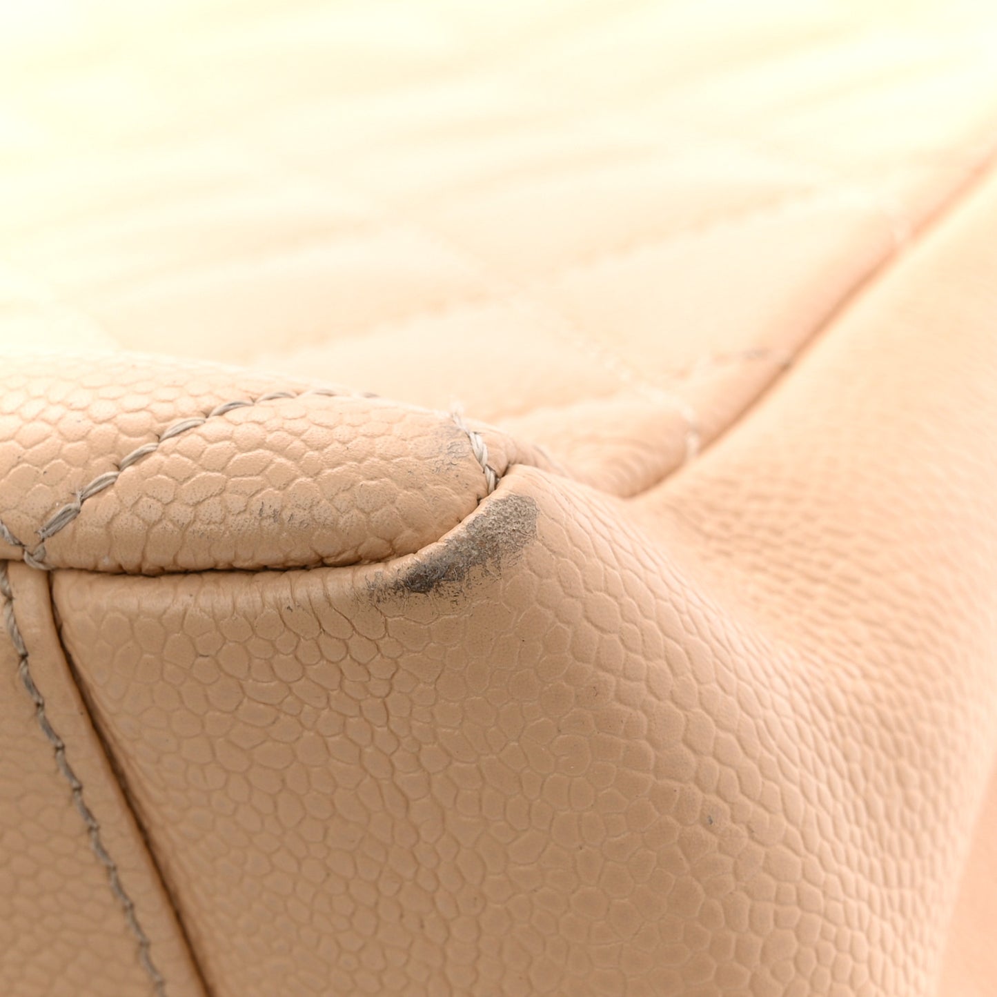 Caviar Quilted Grand Shopping Tote GST Beige Clair