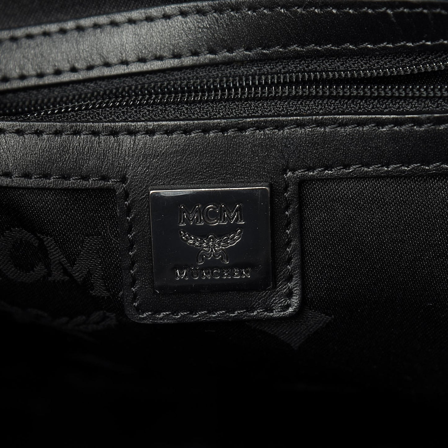 Metallic Visetos Medium Duke Backpack Gold