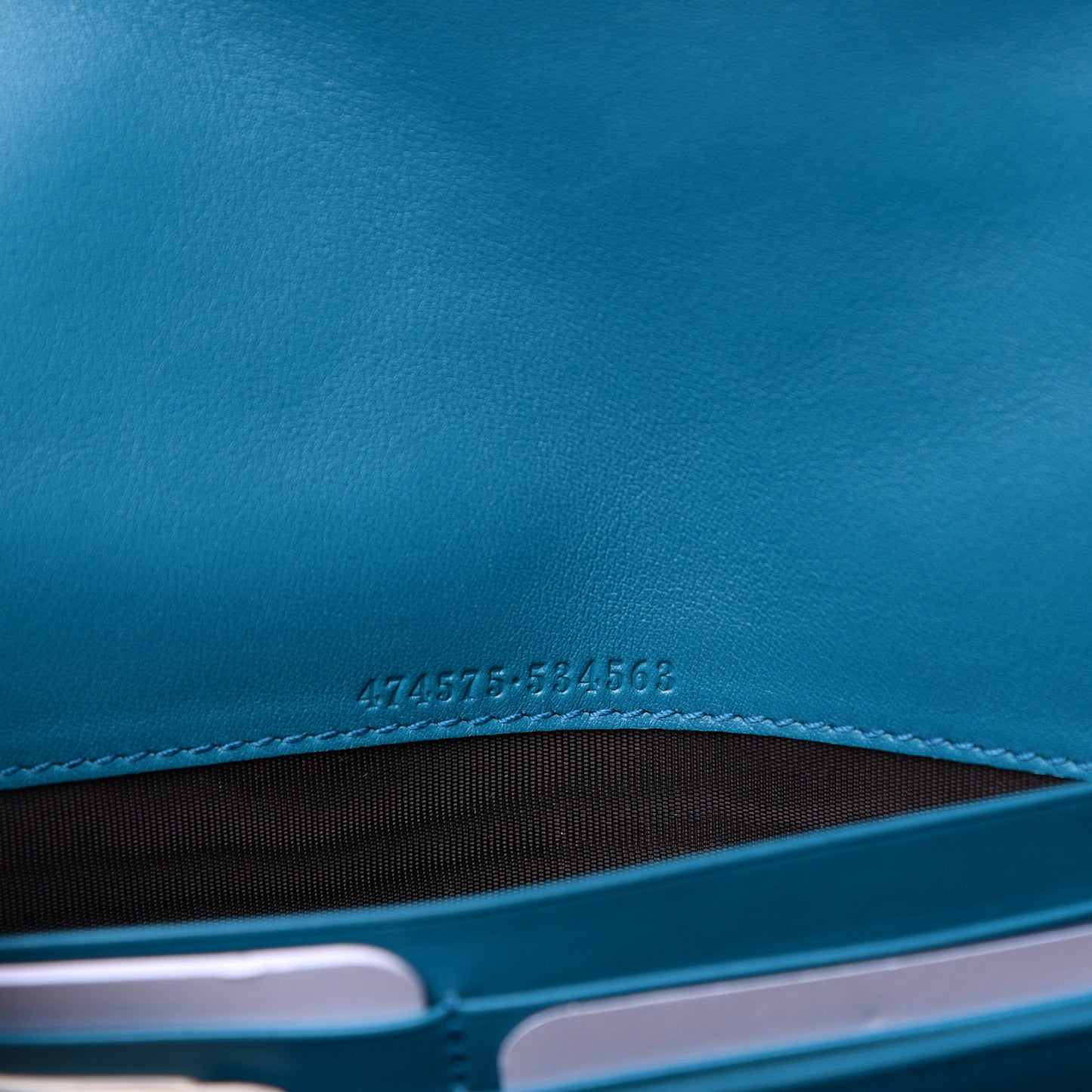Velvet Matelasse GG Marmont Chain Wallet Pavone Cyan