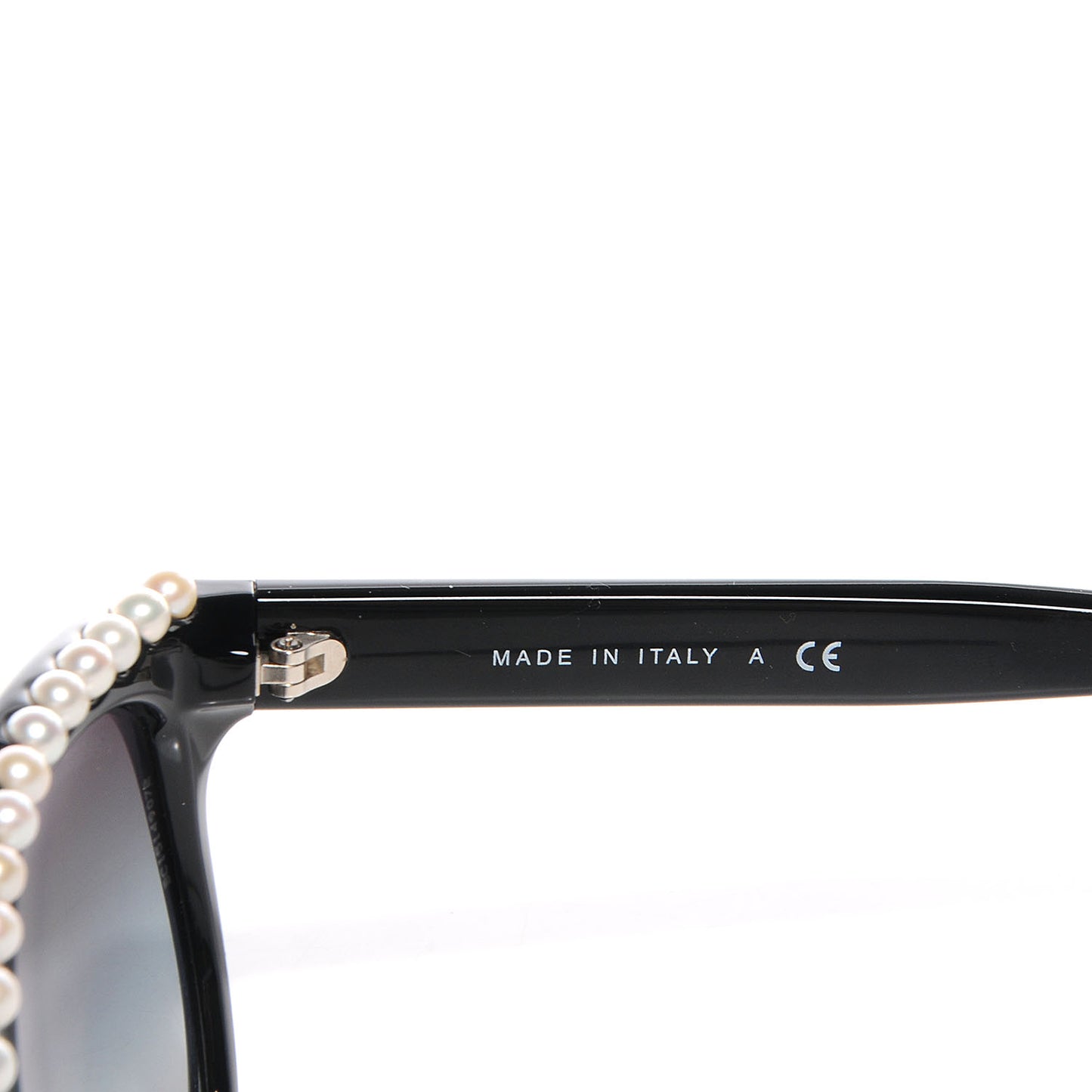 Freshwater Pearl Butterfly Sunglasses 6040 H Black