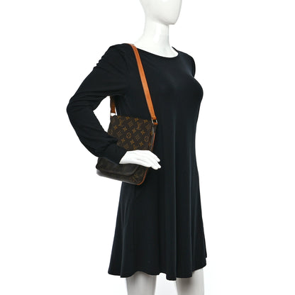 Louis Vuitton Monogram Musette Salsa 2 of 10