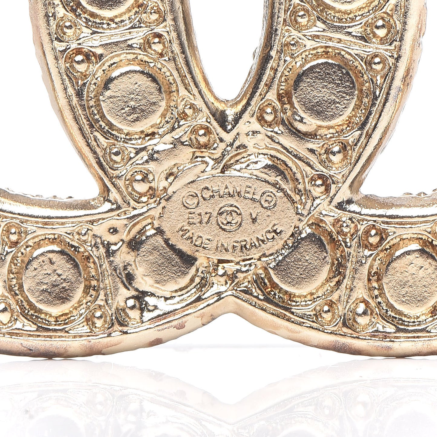 Crystal Pearl CC Brooch Gold