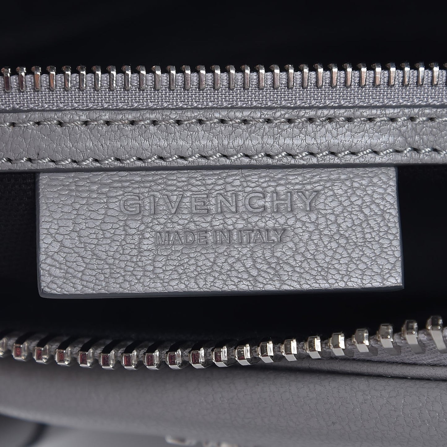 Sugar Goatskin Small Antigona Pearl Grey