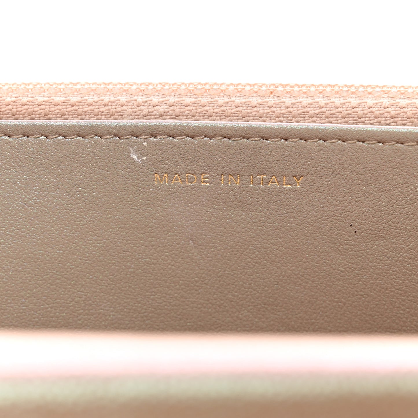 Iridescent Caviar Quilted Wallet On Chain WOC Beige