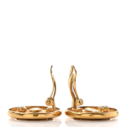 Chanel Round CC Clip On Earrings Gold 3 of 5