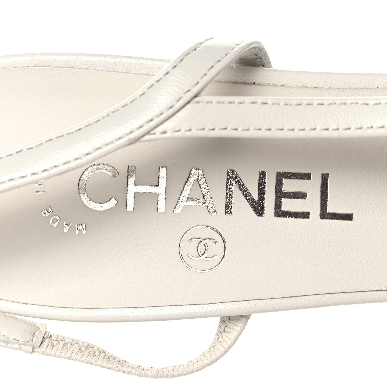 Chanel Lambskin Grosgrain Cap Toe CC Slingback Pumps 38.5 White
