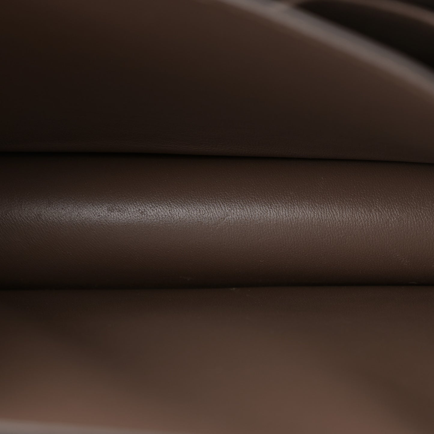 Liege Calfskin Medium Classic Box Flap Bag Glazed Nut