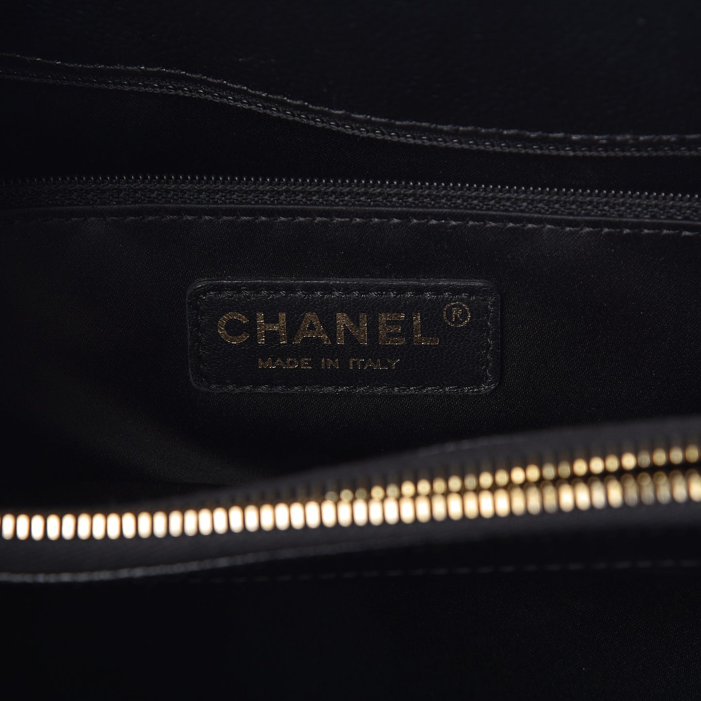 Caviar Quilted Grand Shopping Tote GST Black