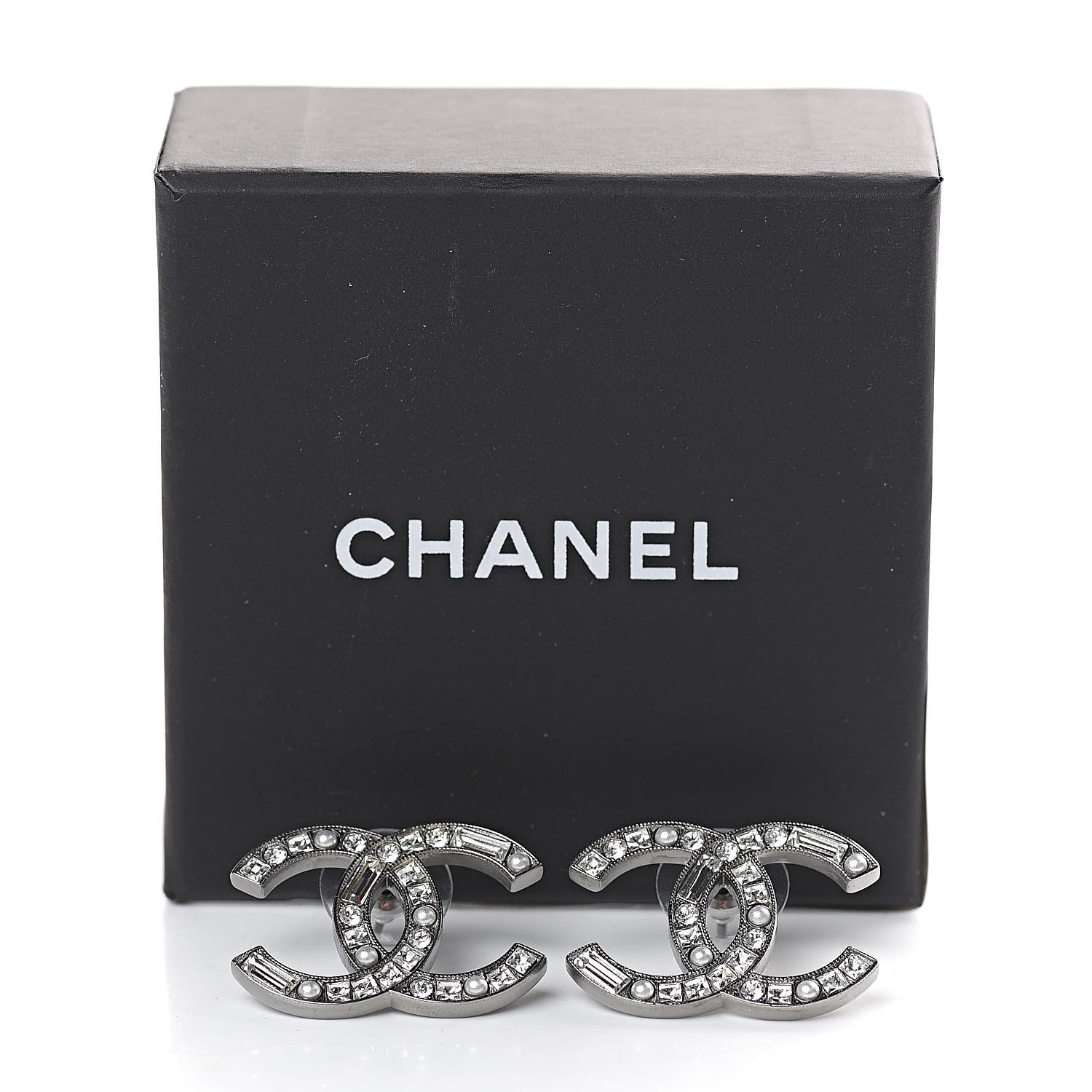 Chanel Baguette Crystal Pearl CC Bright Young Things Earrings Ruthenium 5 of 5