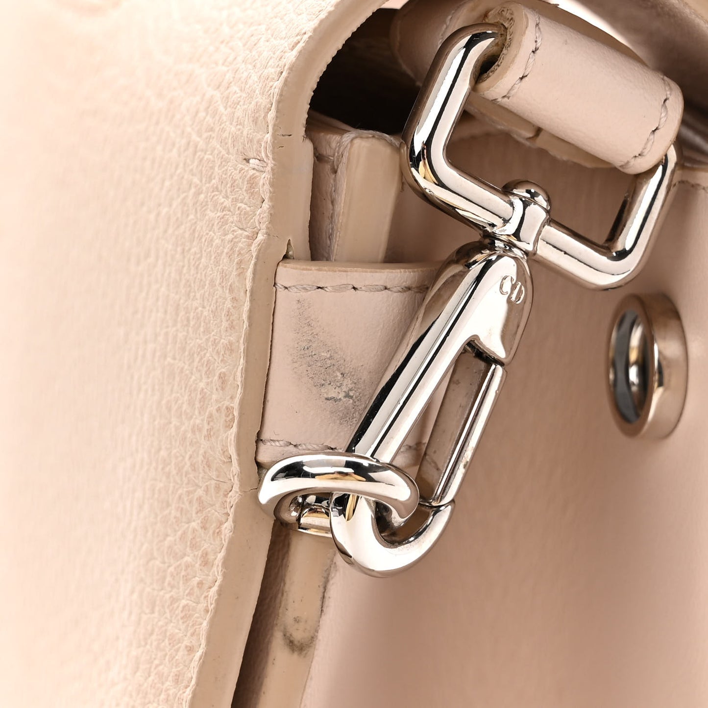 Grained Calfskin Medium Diorever Flap Tapioca