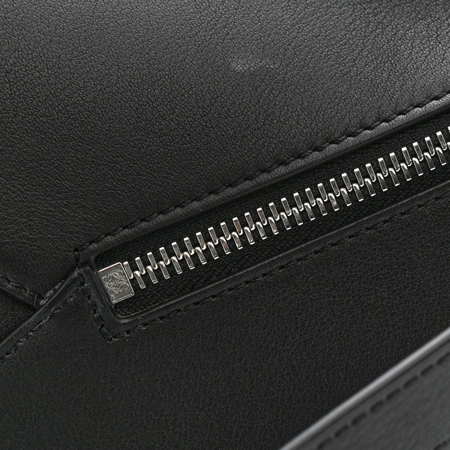 Calfskin Small Puzzle Edge Bag Black