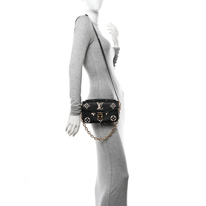Louis Vuitton Empreinte Monogram Giant Pochette Metis East West Black Beige 2 of 11