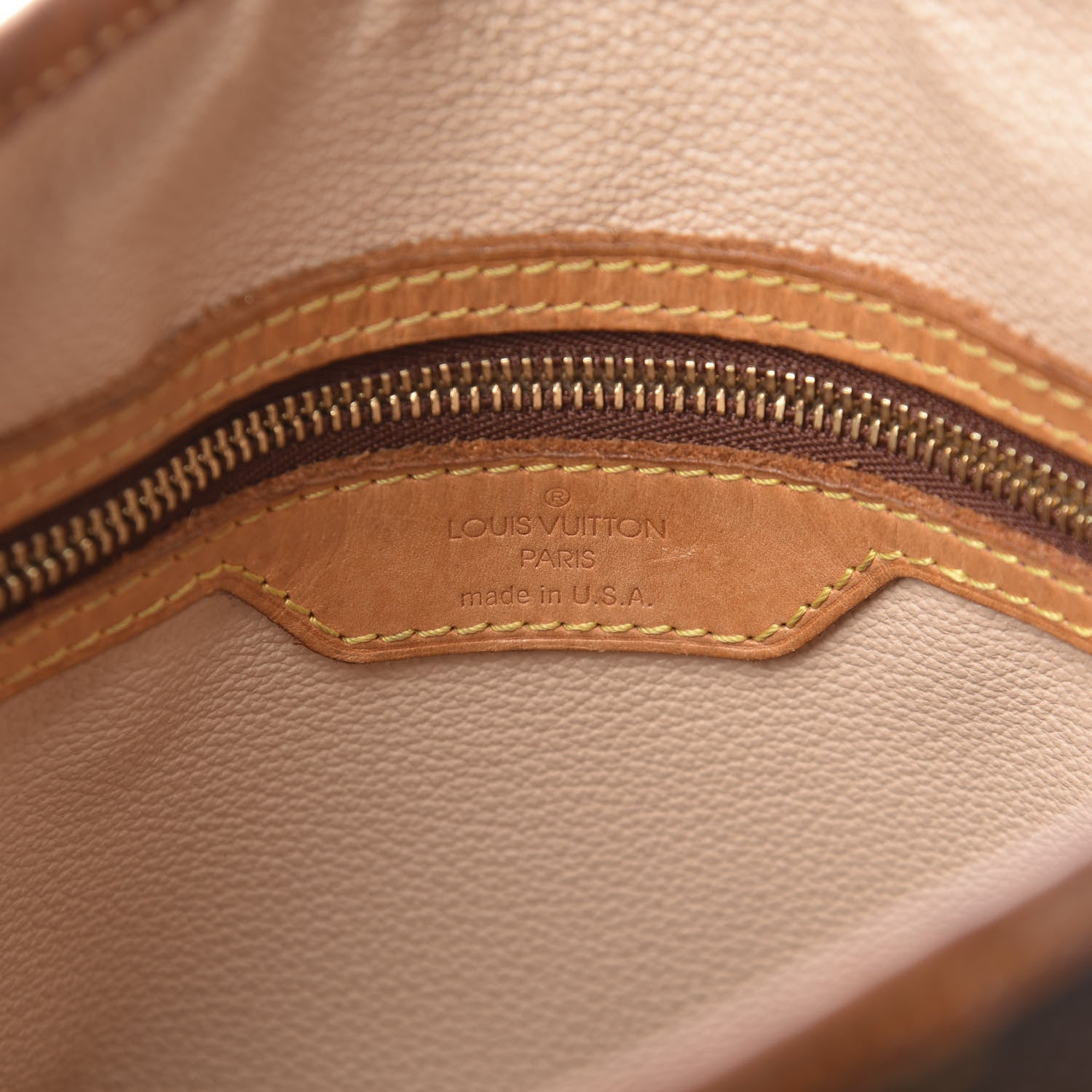 Louis Vuitton Monogram Petit Bucket 23 6 of 18
