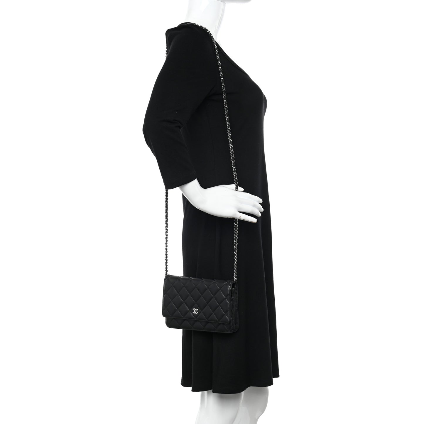 Lambskin Quilted Wallet On Chain WOC Black