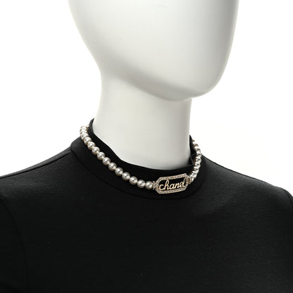 Chanel Pearl Crystal Logo Choker Gold Pearly White 2 of 5