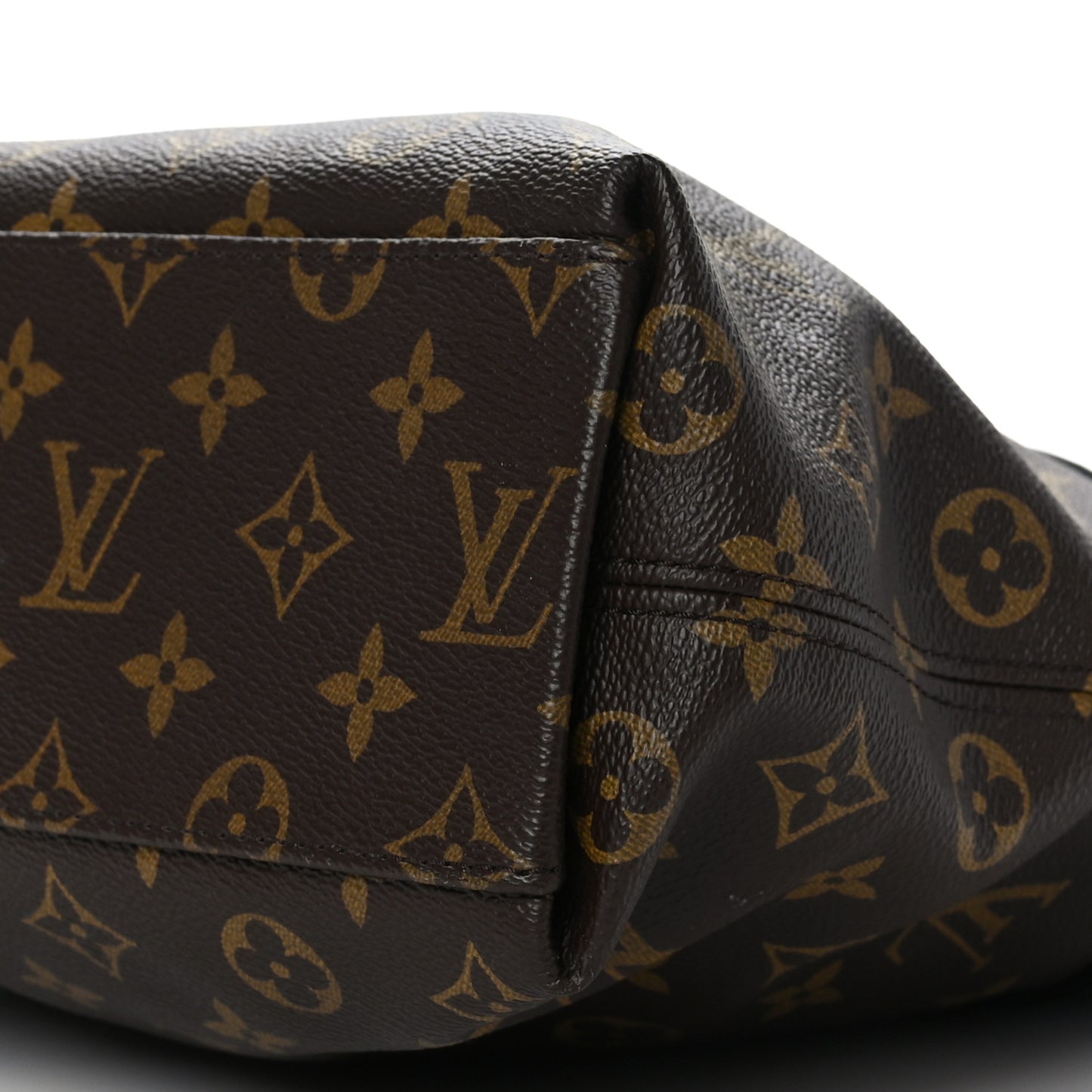 Monogram Tuileries Besace Marine Bordeaux