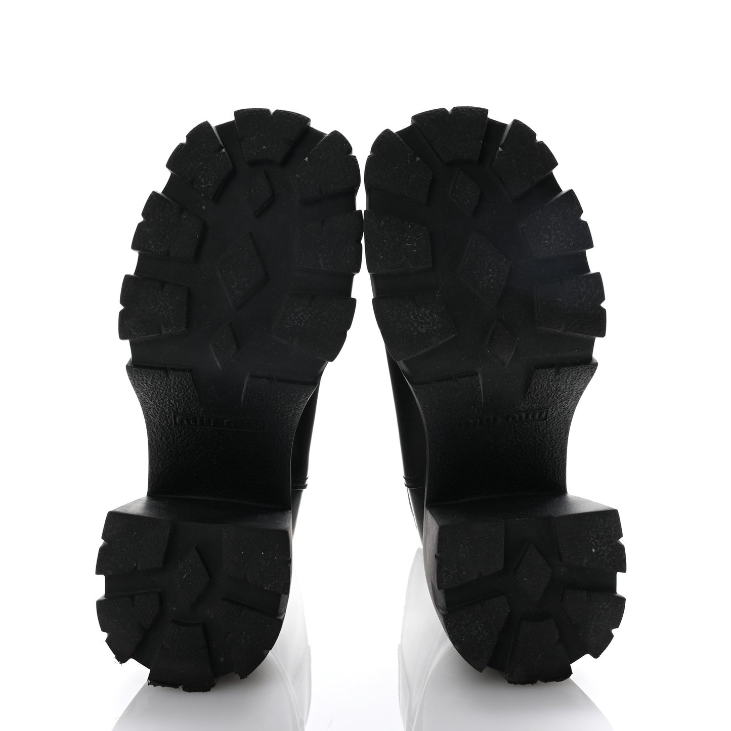 Calfskin Zip Lug Sole Boots 35 Black