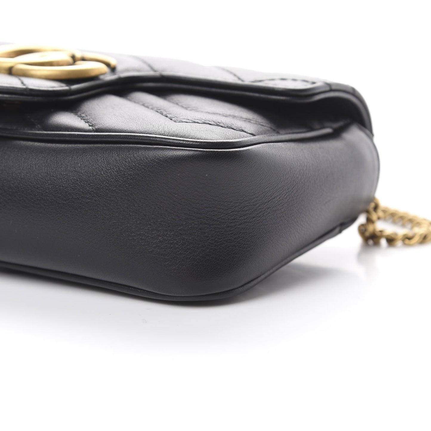 Calfskin Matelasse Super Mini GG Marmont Shoulder Bag Black