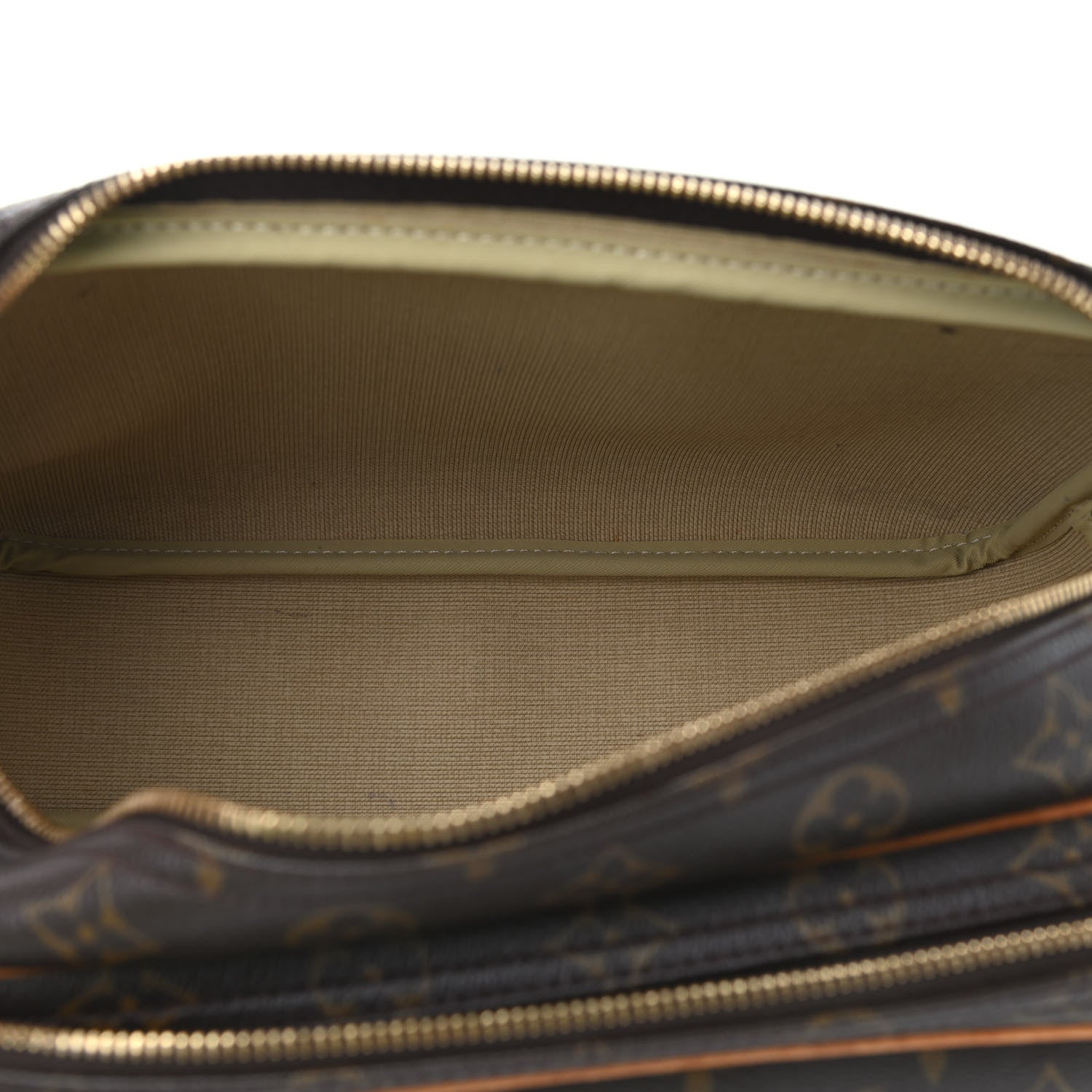 Louis Vuitton Monogram Reporter PM 4 of 8