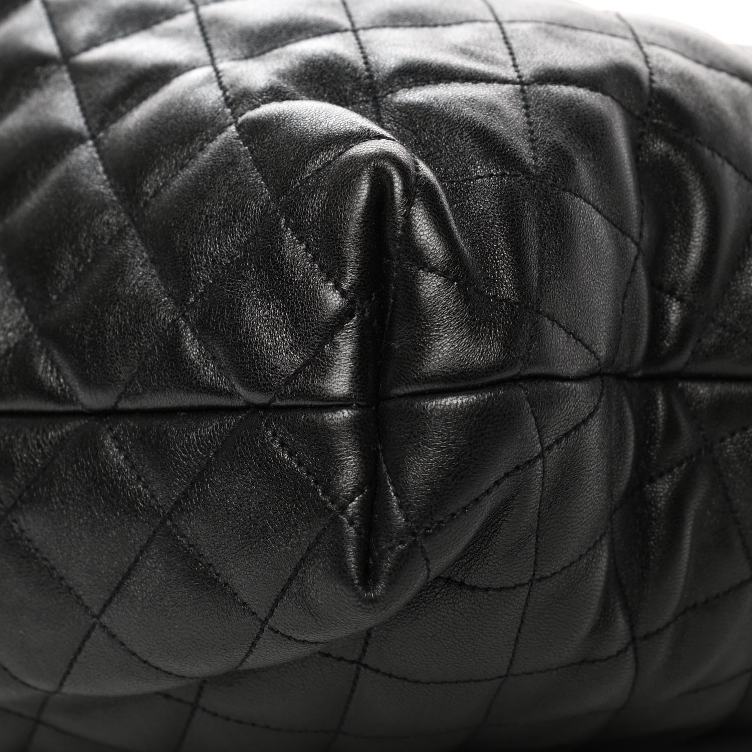 Saint Laurent Lambskin Quilted Maxi Icare Shopping Tote Black 11 of 11