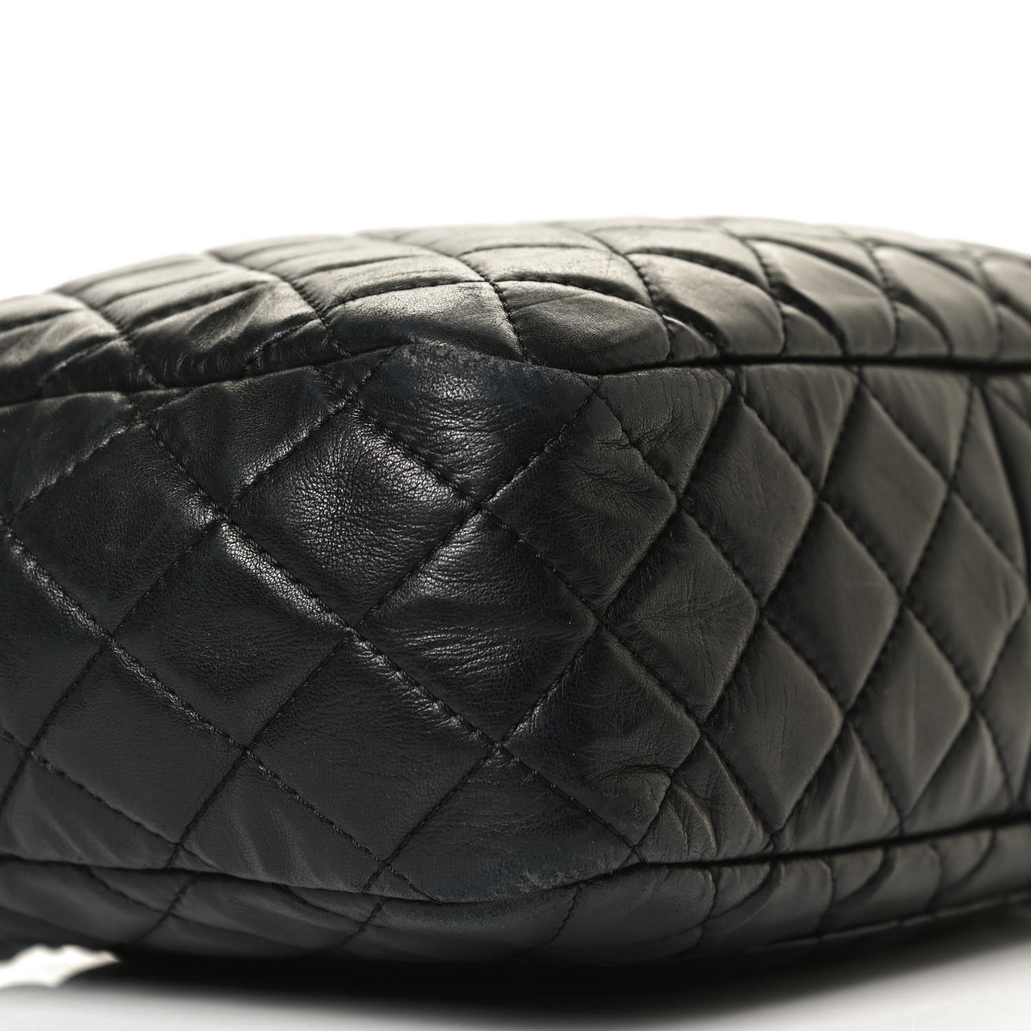 Lambskin Quilted Medium Camera Case Black