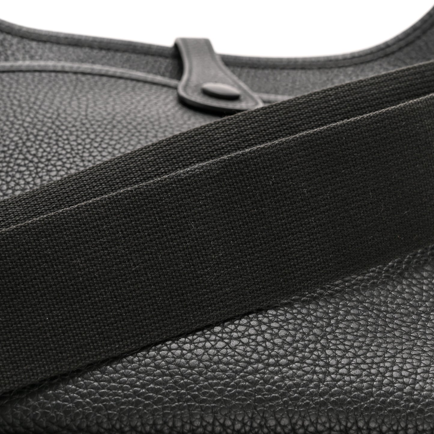 Taurillon Clemence Evelyne III PM Black