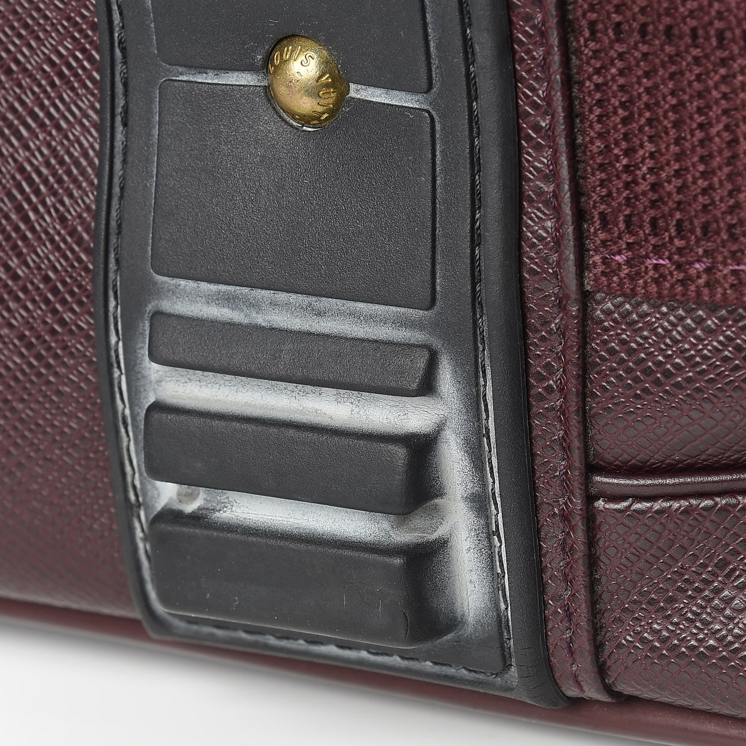 Louis Vuitton Taiga Mitka Suitcase Acajou 29 of 31