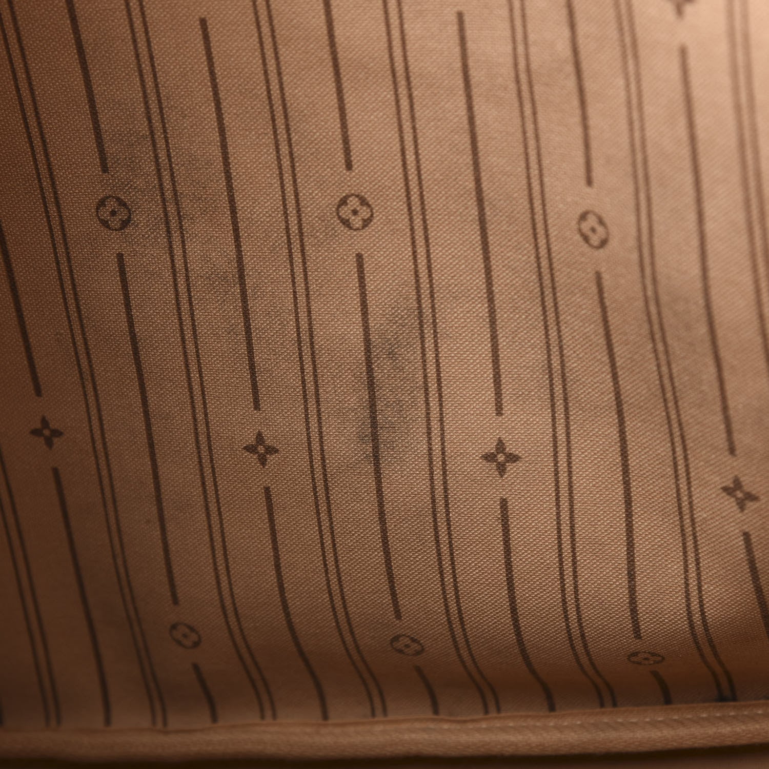 Louis Vuitton Monogram Neverfull GM 6 of 13