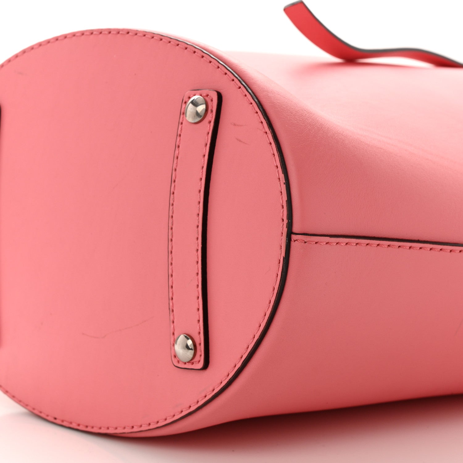 Burberry Supple Calfskin Medium Bucket Coral Pink 13 of 17