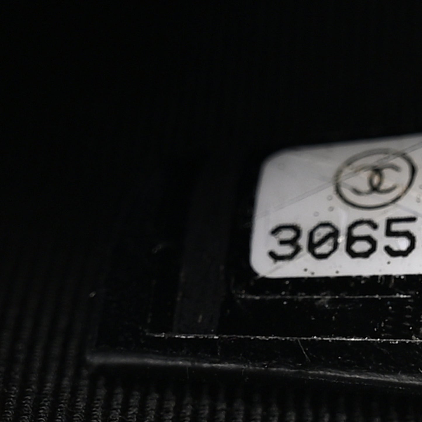 Shiny Calfskin Crystal Pearl Logo Cosmetic Case Black