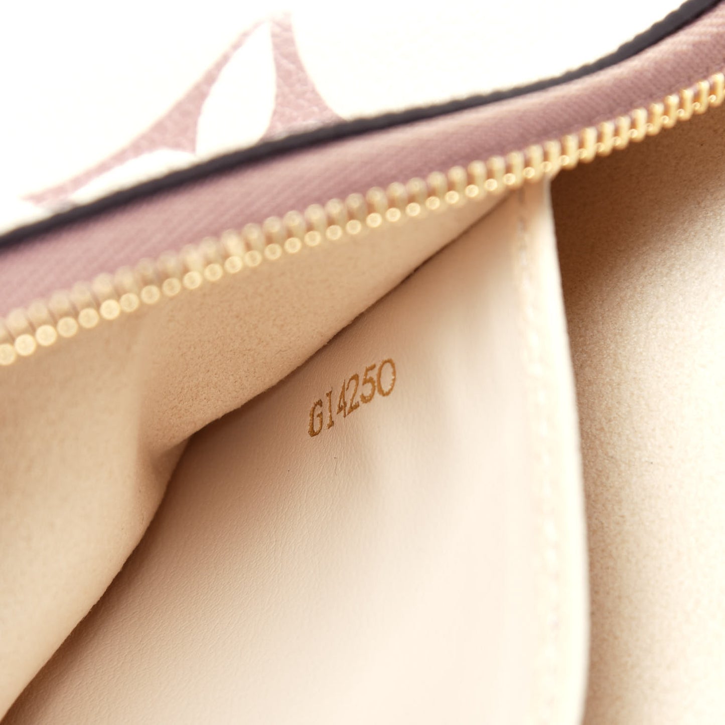 Empreinte Monogram Giant Double Zip Pochette Creme Bois De Rose
